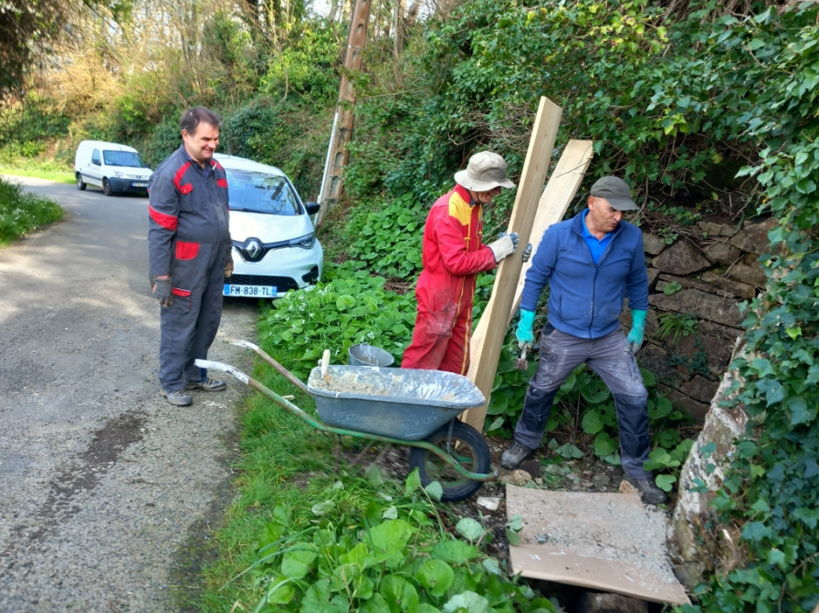 Nouvelle mission pour GARDENNOU AN TREOU : réfection du mur de la vieille côte de Trestel