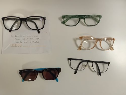 👓 Lunettes cherchent propriétaire !